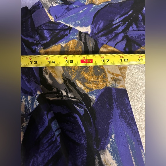 Worthington Women’s Purple/Yellow/Black Top Size PM - Picture 8 of 13